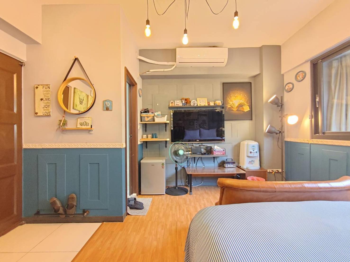 一中喵喵 有統編收據 Hotell Taichung Eksteriør bilde